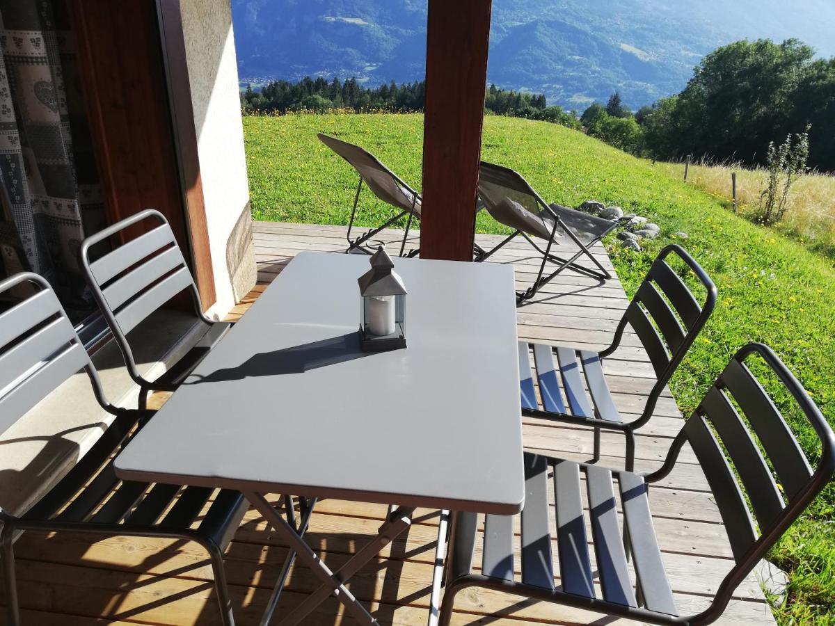 Rez De Chaussee Tres Calme Vue Mont-Blanc Combloux Exterior foto